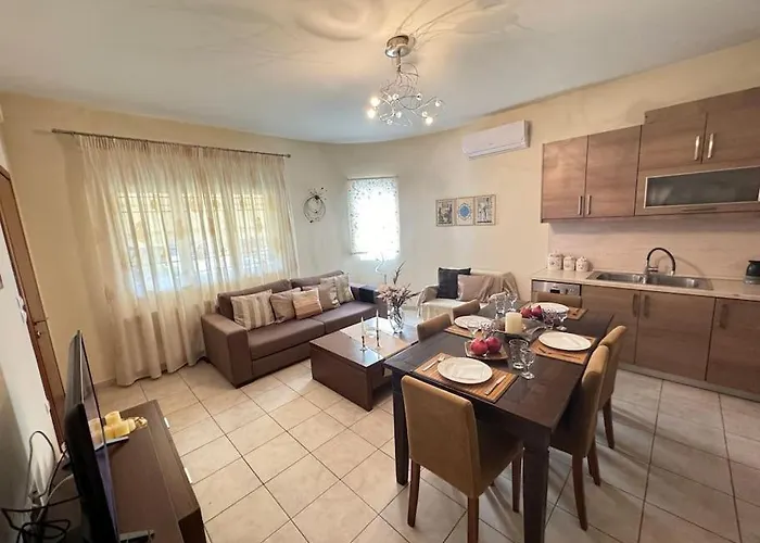 Sofias House Apartman Tríkala